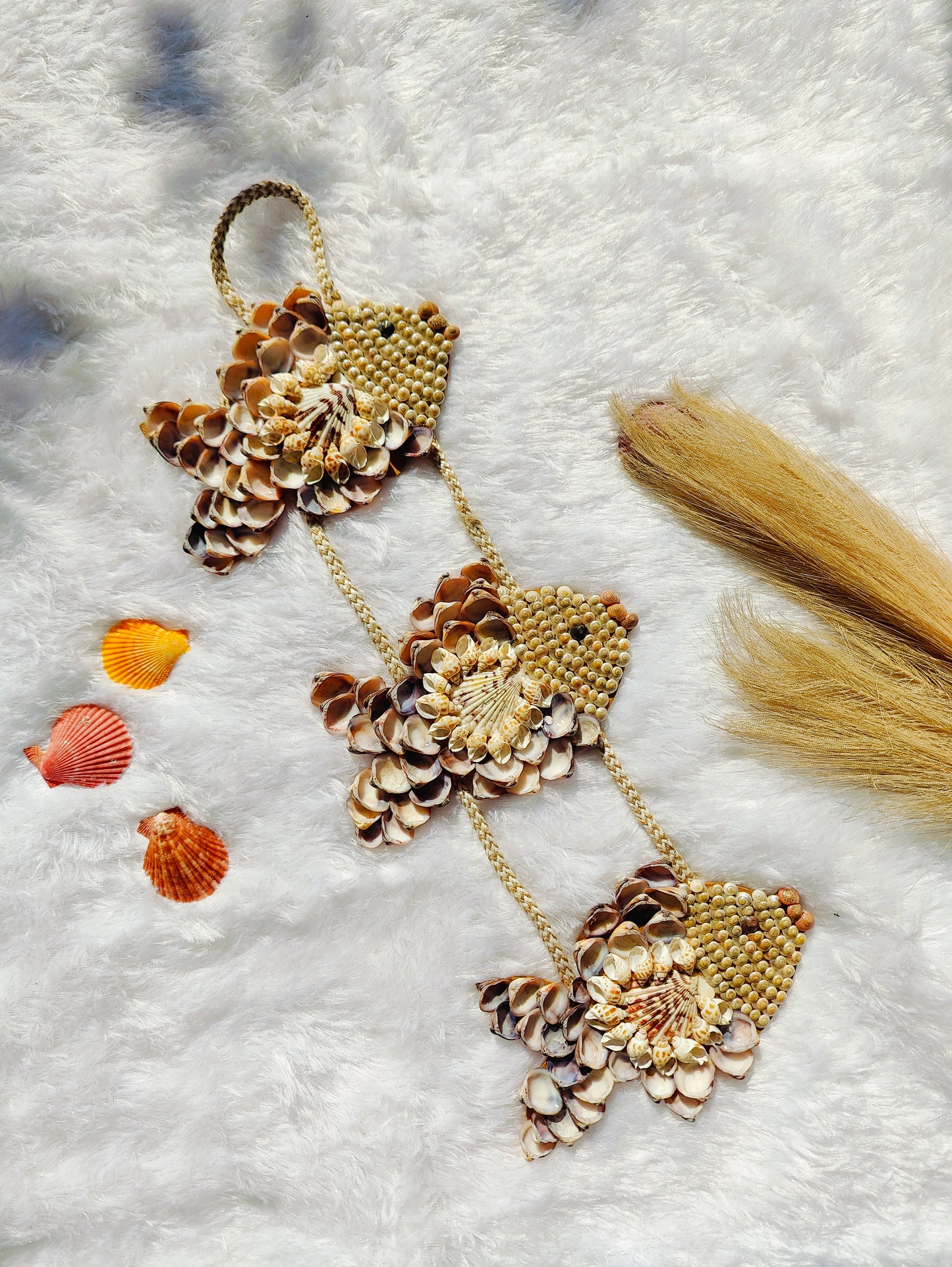 Handcrafted Seashell Fish Wall Hanging – Unique Coastal Home Décor