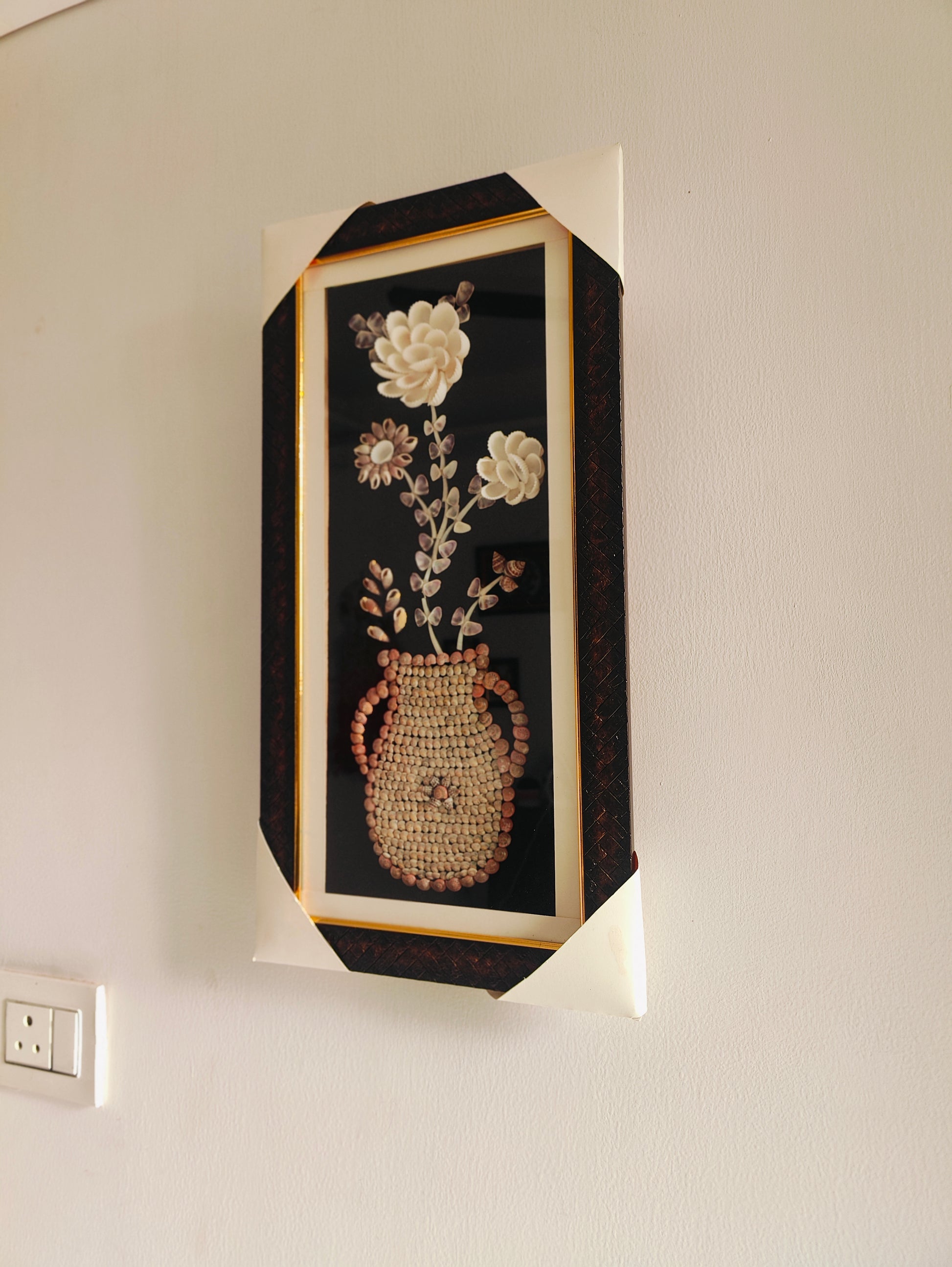 Handcrafted Seashell Flower Art in Decorative Frame - Shellkrafts