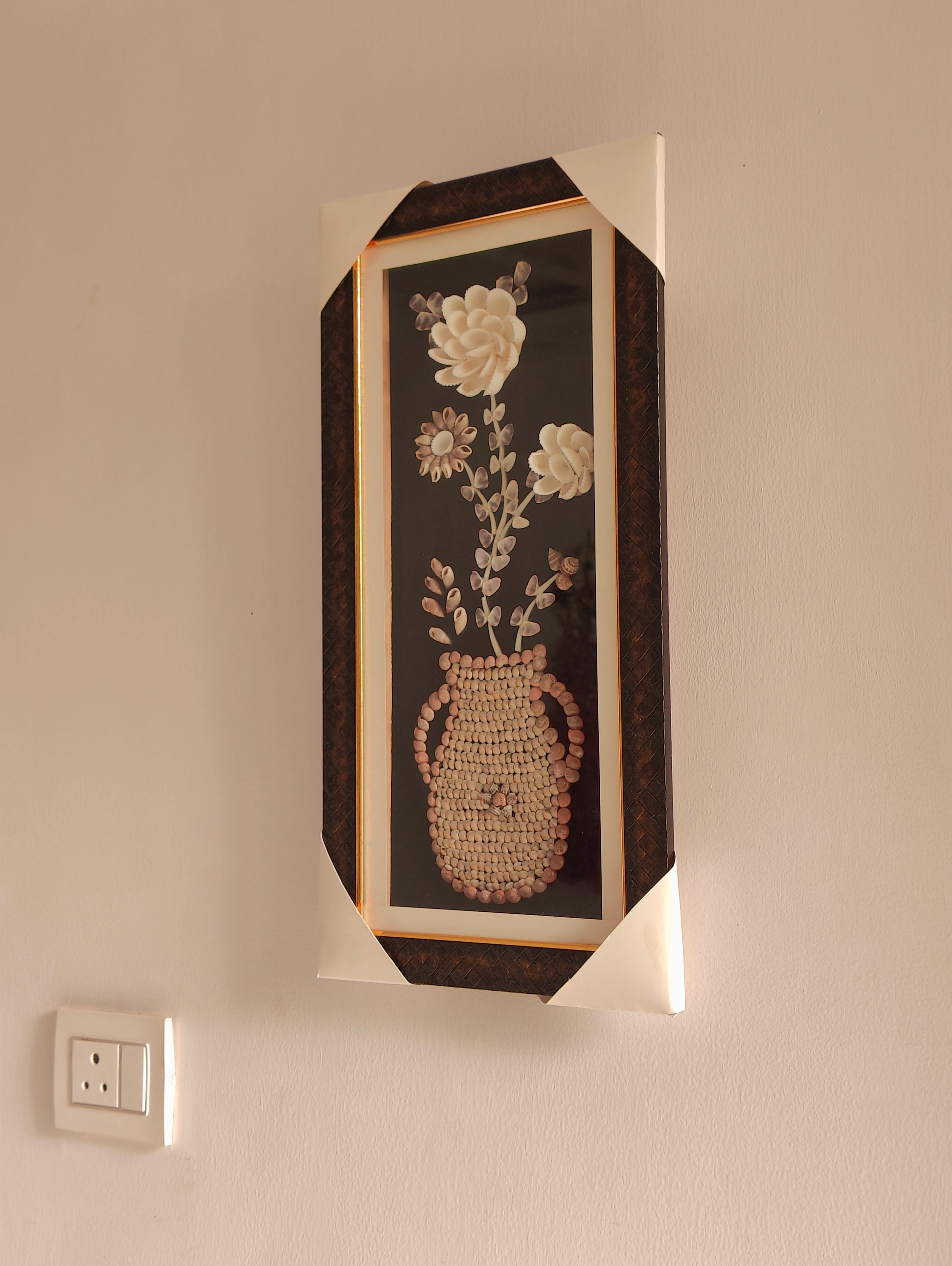 Handcrafted Seashell Flower Art in Decorative Frame - Shellkrafts