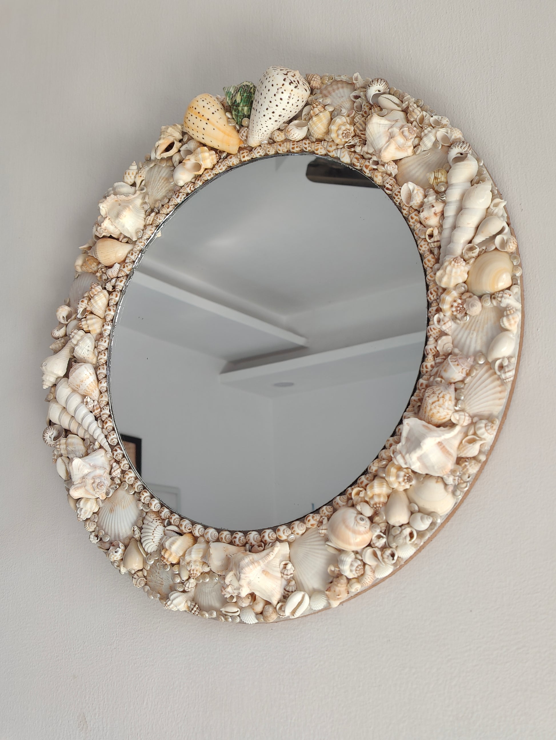 Handcrafted Seashell Round Mirror – Coastal Nautical Wall Décor 16inch - Shellkrafts