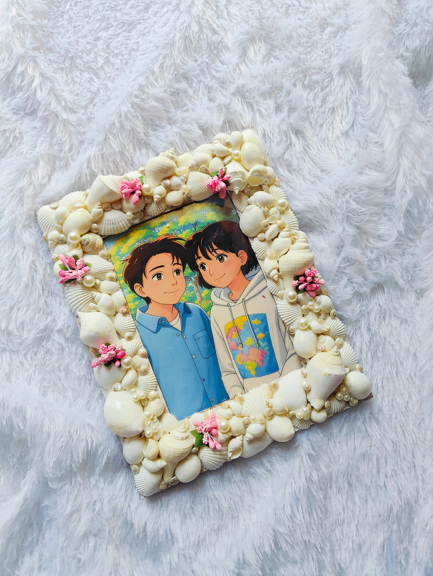 Handcrafted Seashell Ghibli Photo Frames – Coastal-Themed Home & Gift Décor - Shellkrafts