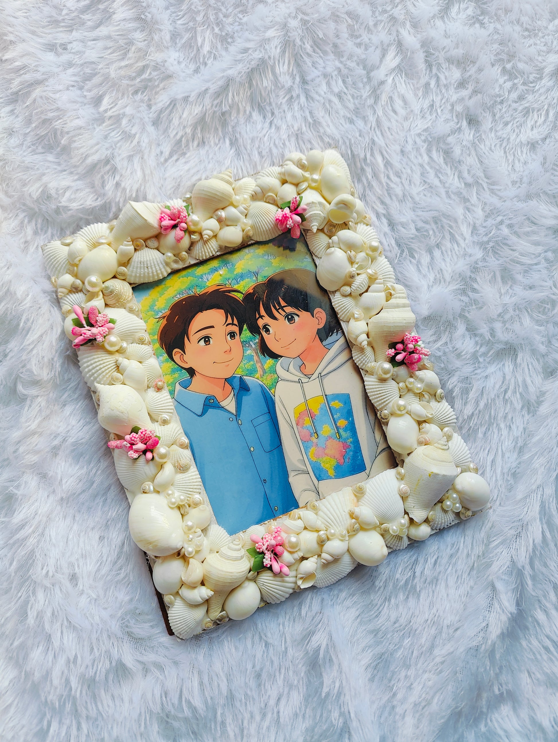Handcrafted Seashell Ghibli Photo Frames – Coastal-Themed Home & Gift Décor - Shellkrafts
