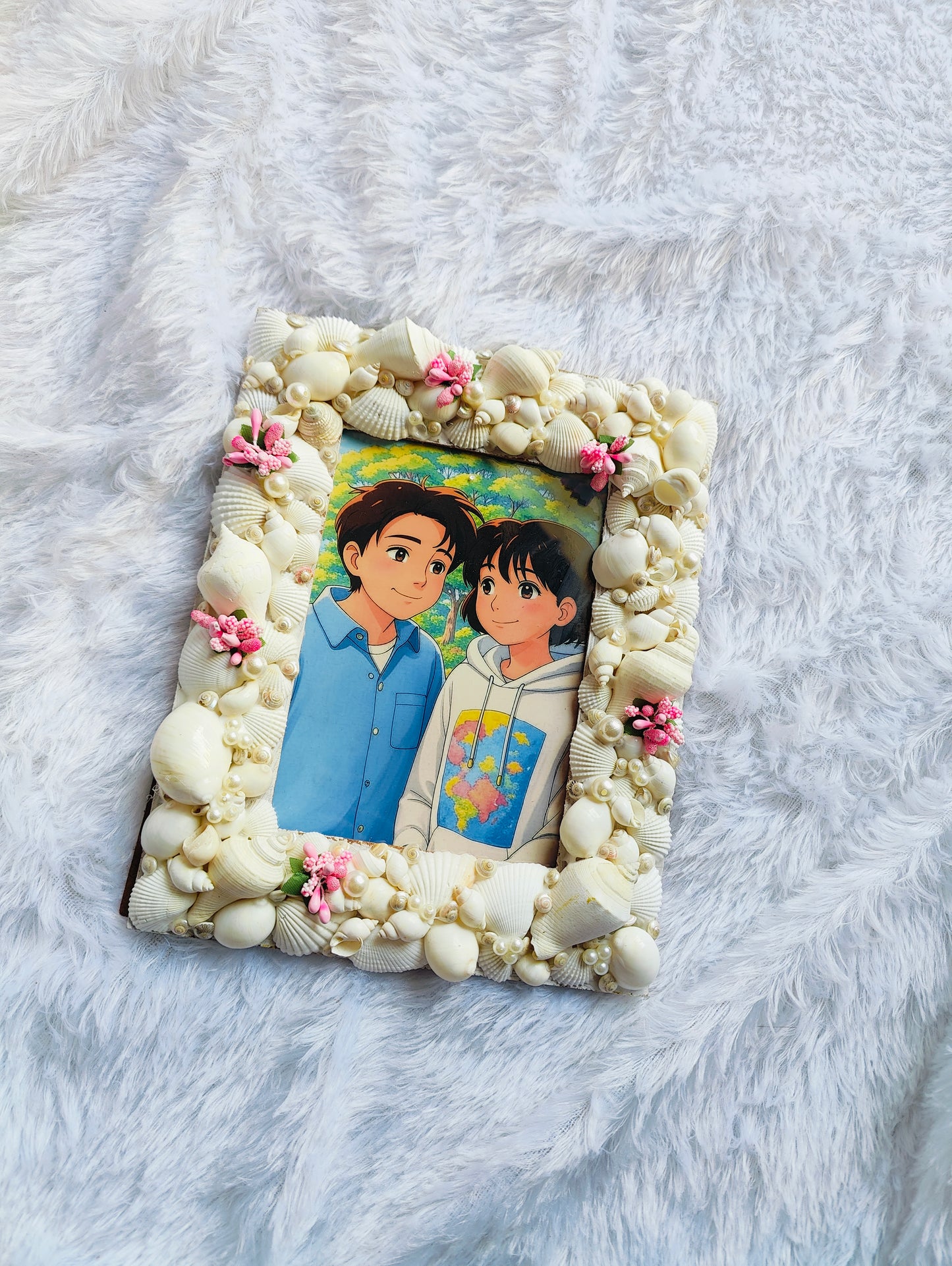 Handcrafted Seashell Ghibli Photo Frames – Coastal-Themed Home & Gift Décor - Shellkrafts