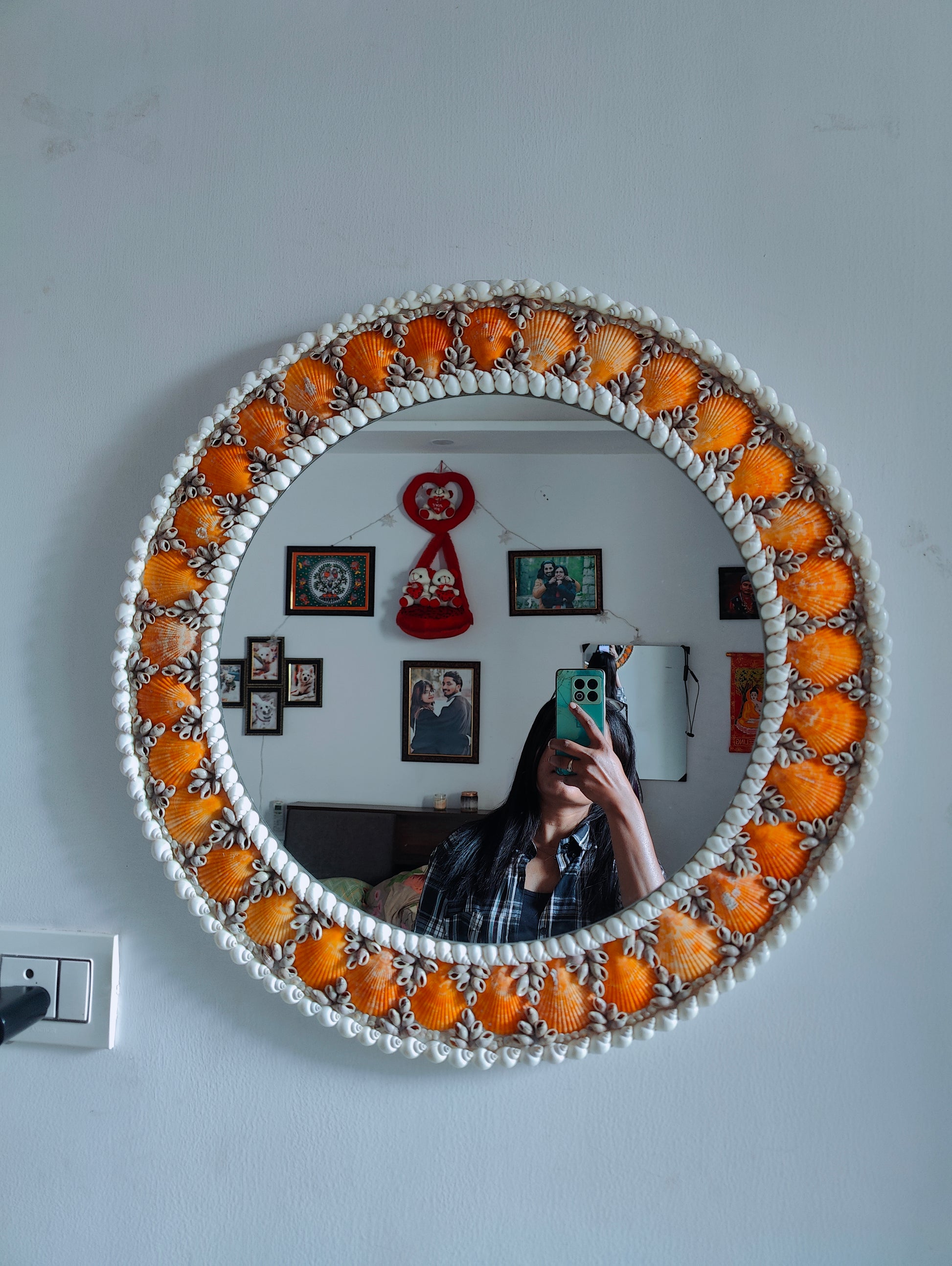 Sunset Tide: Handcrafted Mirror with Vibrant Orange Seashells 24inch - Shellkrafts