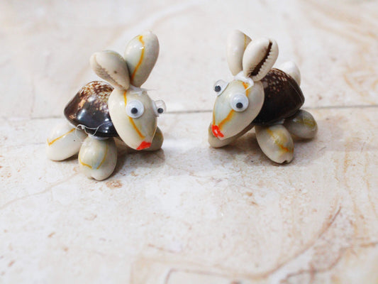 Handcrafted Sea Shell Rabbit Figurine - Shellkrafts