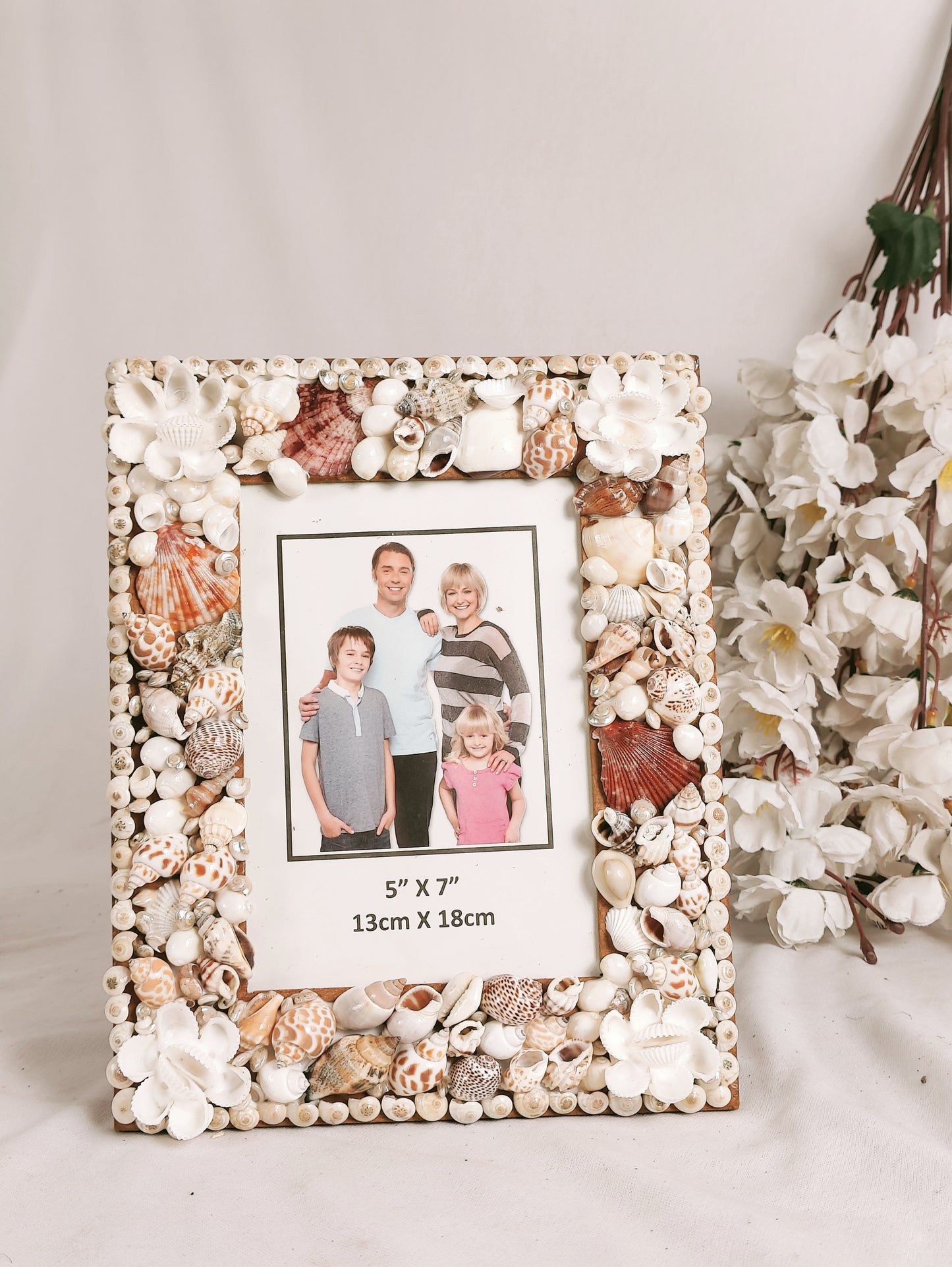 Coastal Charm Sea Shell Photo Frame – Handcrafted Beach Décor for Your Memories - Shellkrafts