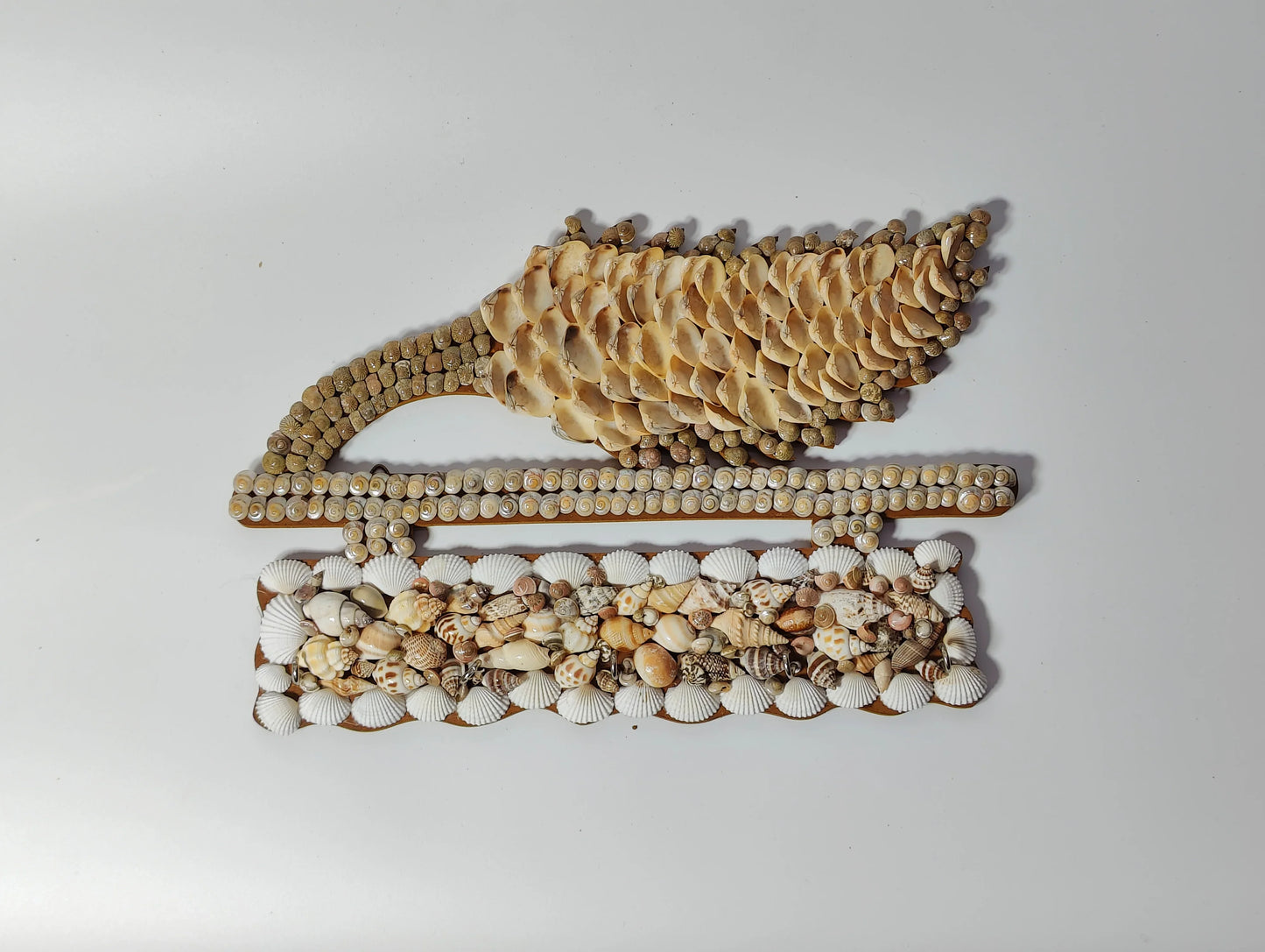 Shellkrafts Sea shell wooden Key hanger 5 Hooks - Shellkrafts
