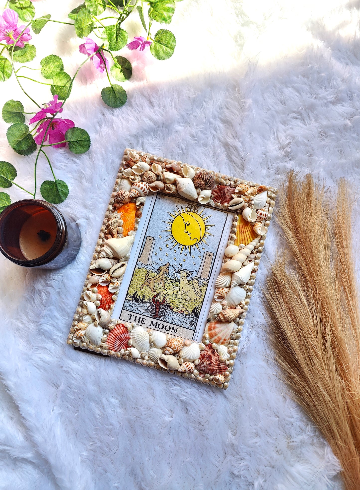 Ocean Whisper Seashell Photo Frame – Handcrafted Coastal Elegance