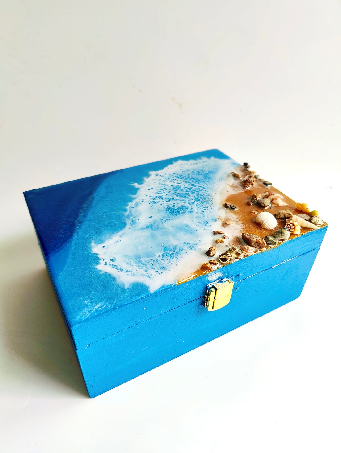 Ocean Shore Resin Jewel Box Box with Real Seashells 6x8inch - Shellkrafts