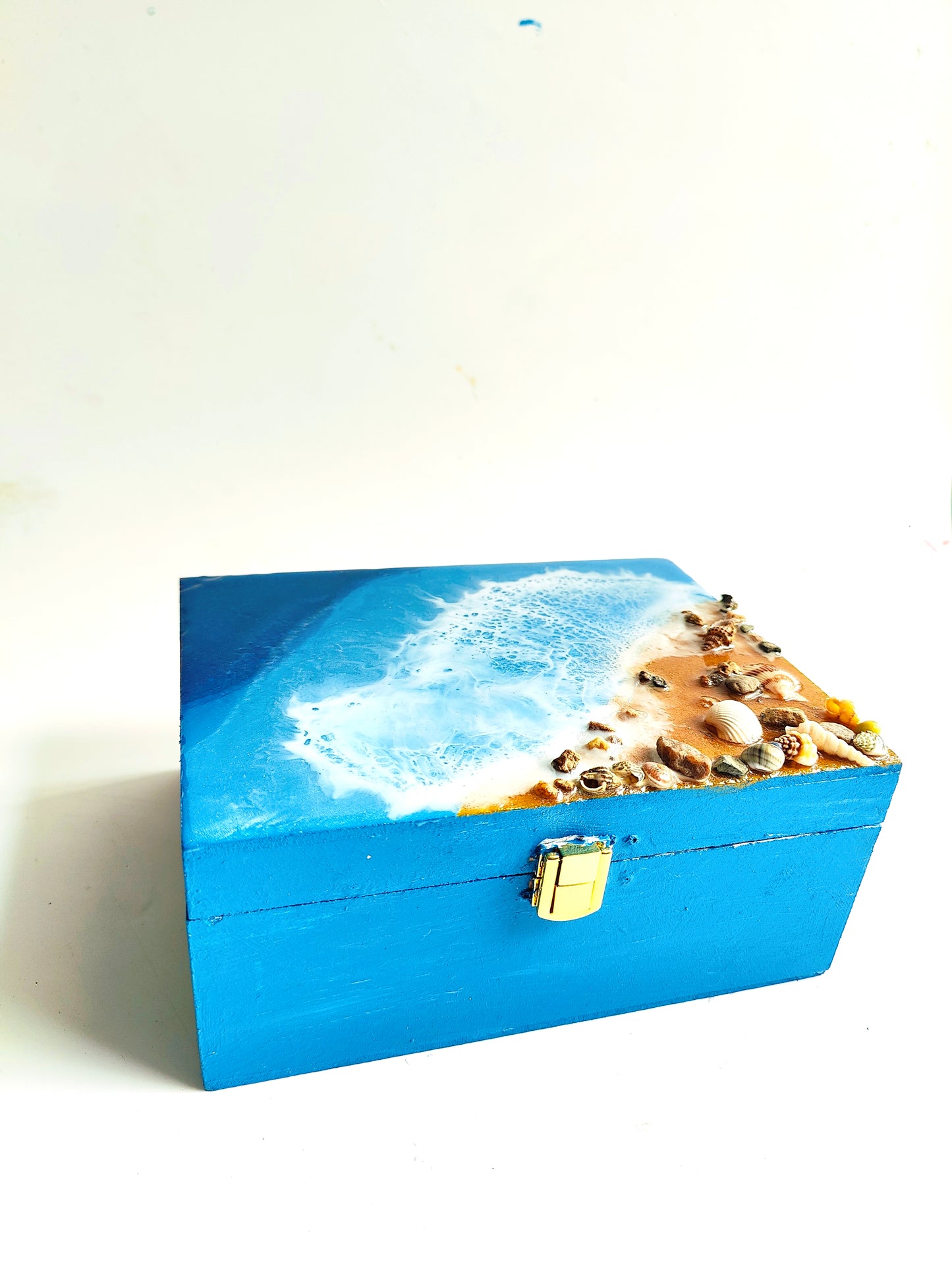 Ocean Shore Resin Jewel Box Box with Real Seashells 6x8inch - Shellkrafts