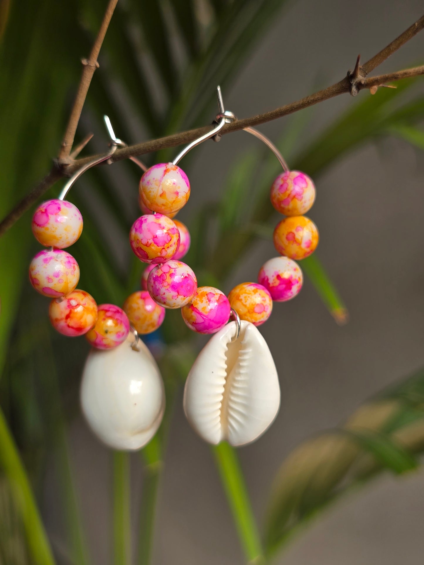 Pink beads Shell Hoop Earrings