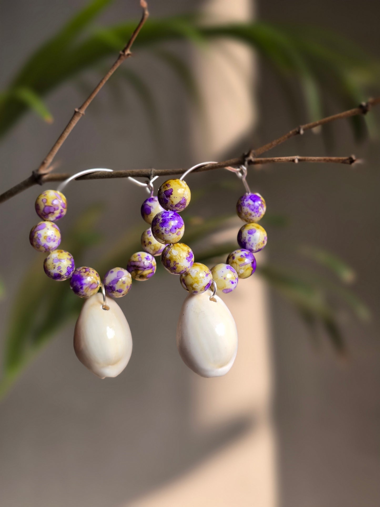 Purple beads Shell Hoop Earrings