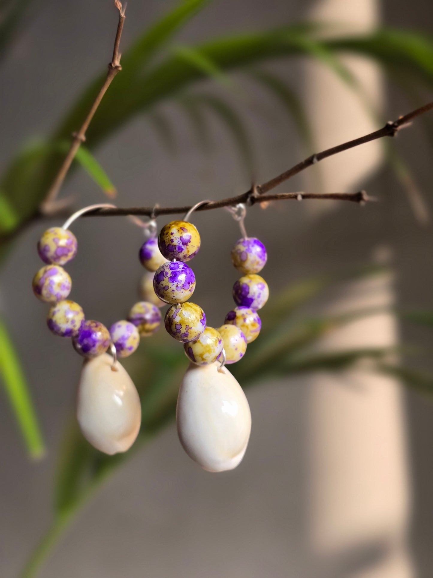 Purple beads Shell Hoop Earrings