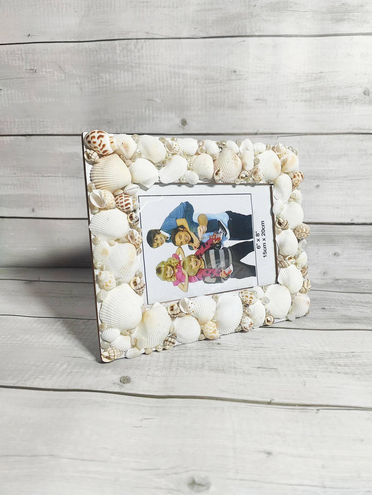 Shellkrafts White sea shell photo Frame