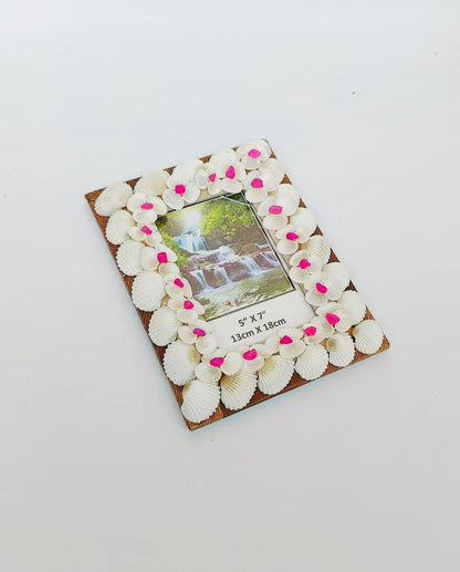 Shellkrafts Sea shell Photo frame 7x9 inch - Shellkrafts