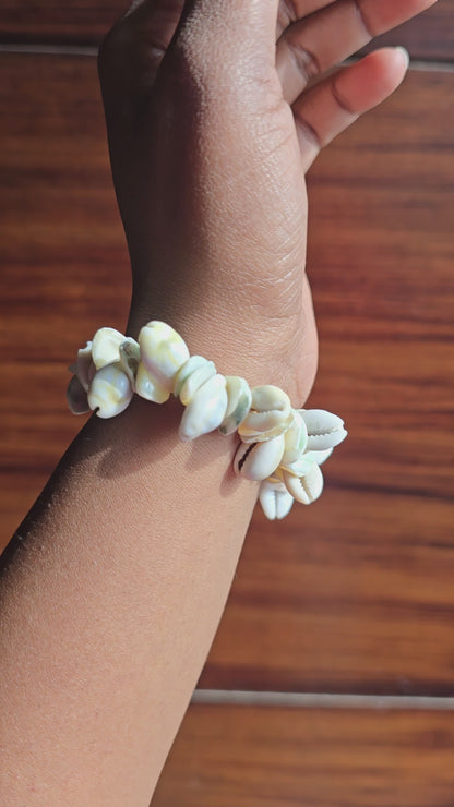 Sun & Sand Sea Shell Bracelet